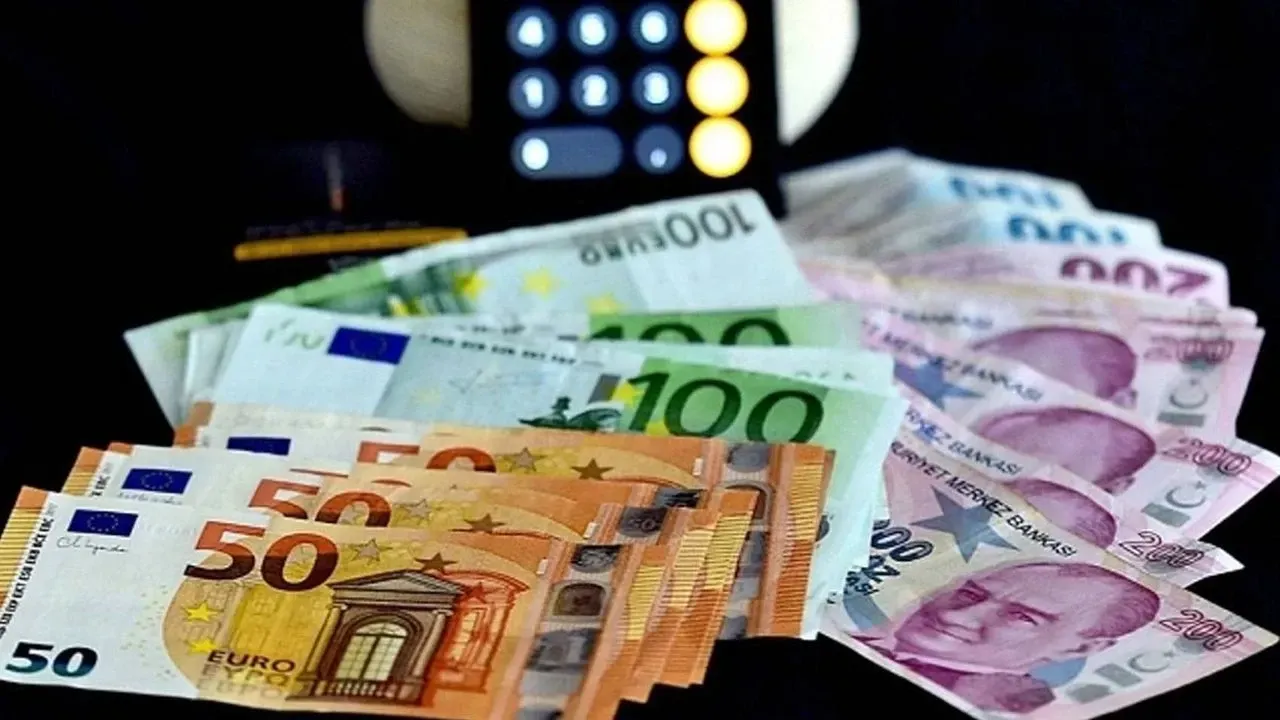 Döviz piyasalarında son durum: Euro ve Dolar yükselişte