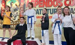 Aliağa karatecileri Aspendos Cup’ta madalya kazandı