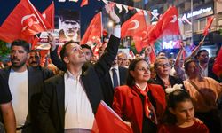 Bornova Gençlik Festivali kortej ve konserle final yaptı