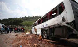 Çanakkale’de feci zincirleme kaza: 8 ölü, 20 yaralı