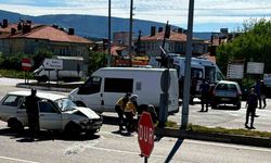 Domaniç’te trafik kazası: 5 yaralı