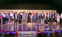 Güzelbahçe'de 3. Yaş Üniversitesi etkinliği üç kuşağı buluşturdu