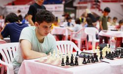 KYME Satranç Turnuvası’nda Aliağalı sporcular ilk 10’a girdi
