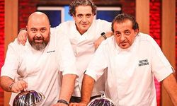 MasterChef’in ünlü şefi CHP'ye katıldı! Rozeti Gökan Zeybek taktı