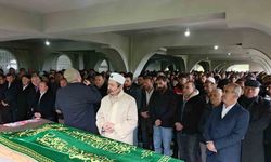 Ordu’da ‘Anneler Günü’nde ağaçta asılı bulunan kadın son yolculuğuna uğurlandı