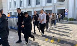 Sahte araç kiralama sitesiyle 122 kişi dolandırılmıştı: 52 şüpheli tutuklandı