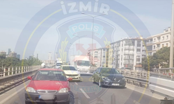 SON DAKİKA: İzmir Ankara Caddesi'nde araç arızalandı: Viyadük inişi trafiğe kapandı mı?