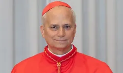 Yeni Papa seçilen Robert Francis Prevost kimdir? Neden Papa olarak o seçildi?
