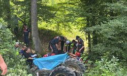 Devrilen traktörün altında kalan kadın hayatını kaybetti