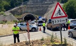 (Düzeltme) Antalya’da Kemer yolunda feci kaza: 2 ölü, 4 yaralı