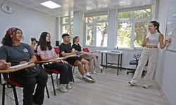 Uğur Mumcu Kültür Merkezi yaz kurslarıyla dolu dolu geçiyor