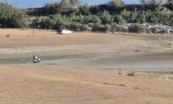 43 yıldır sulama yapılan gölet kurudu