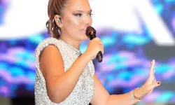 Demet Akalın’dan Denizli’de izdiham!