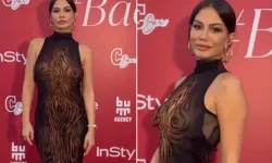 Demet Özdemir elbisesiyle kırmızı halıda dikkat çekti