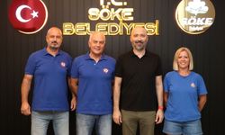 Söke’nin gururu voleybol takımı yeni sezonda da sahada