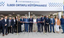 Prof. Dr. İlber Ortaylı İzmir'de kendi adını taşıyan kütüphaneyi açtı