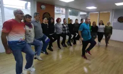 İzmir Karşıyaka'dan halk oyunları daveti