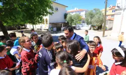 Muğla Büyükşehir’den öğrencilere destek...1 TL'ye seyahat
