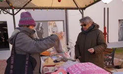 Öğrenci bütçelerine katkı sağlayan kermes