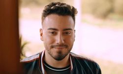 Enes Batur'un yeni hali gözlerden kaçmadı