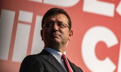 İmamoğlu'nun Diploma Davasında mahkeme önünde arbede