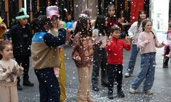 Merkezefendi'de karne şenliği çocukların neşesiyle tamamlandı