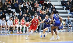 Turgutlu Belediyesi kadın basketbol takımı federasyon kupası'nda