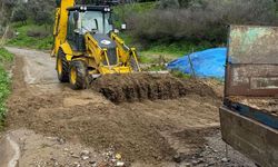 Efeler Belediyesi'nden yağış sonrası yollara hızlı müdahale