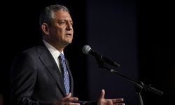 Özgür Özel'den Tanju Özcan'a destek