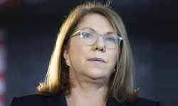 Avustralya Hürmüz Boğazı'na gemi göndermeyecek