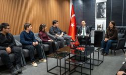 Bornova'da eğitime yatırım, başarıya ödül