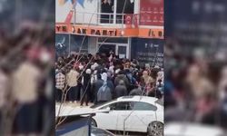 Çömez'den AKP önündeki kuyruklara tepki