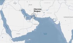 İran Hürmüz Boğazı'nı kapalı tutacağını açıkladı