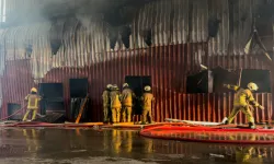 İzmir Karabağlar'da korkutan yangın