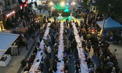 İzmir'in zirvesi Buca'daki iftar sofrasında buluştu