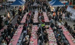 Kuşadası'nda Ramazan :Dayanışmanın kenti,paylaşmanın bereketli sofrası