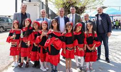 Başkan Anıl Yetişkin Dünya Romanlar Günü etkinliğine katıldı