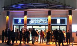 Bodrum'da perde 'Cambazın Cenazesi' ile kapandı