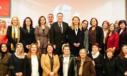 Kadın Belediye Başkanları Manisa'da Bir Araya Geldi