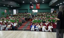 Kuşadası'nda öğrencilere sosyal girişimcilik semineri