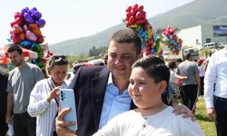 Torbalı Belediyesi'nden gökyüzünü renklendiren şenlik