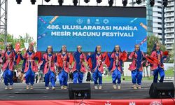 Uluslararası Halk Dansları Toplulukları Manisa'yı Büyüledi