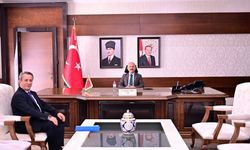 Başkan Yetişkin'den Vali Varol'a nezaket ziyareti