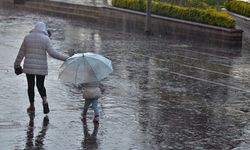 İzmir 1 Mayıs'a yağış ve serinlikle giriyor