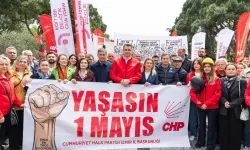 İzmir'de 1 Mayıs coşkuyla kutlanıyor