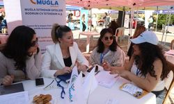 Muğla İstihdam Ofisleri Kariyer Şenliği'nde öğrencilerle