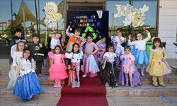 Yuvamız Manisa'nın Miniklerinden 'Sıfır Atık' Defilesi