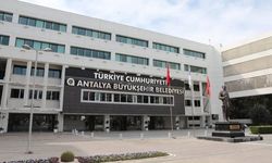 Antalya Büyükşehir'e yeni operasyon dalgası