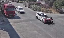İzmir'de 15 yaşındaki sürücünün karne gezisi kazaya döndü
