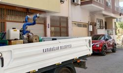 Karabağlar'ca ilaçlama seferberliği devam ediyor
